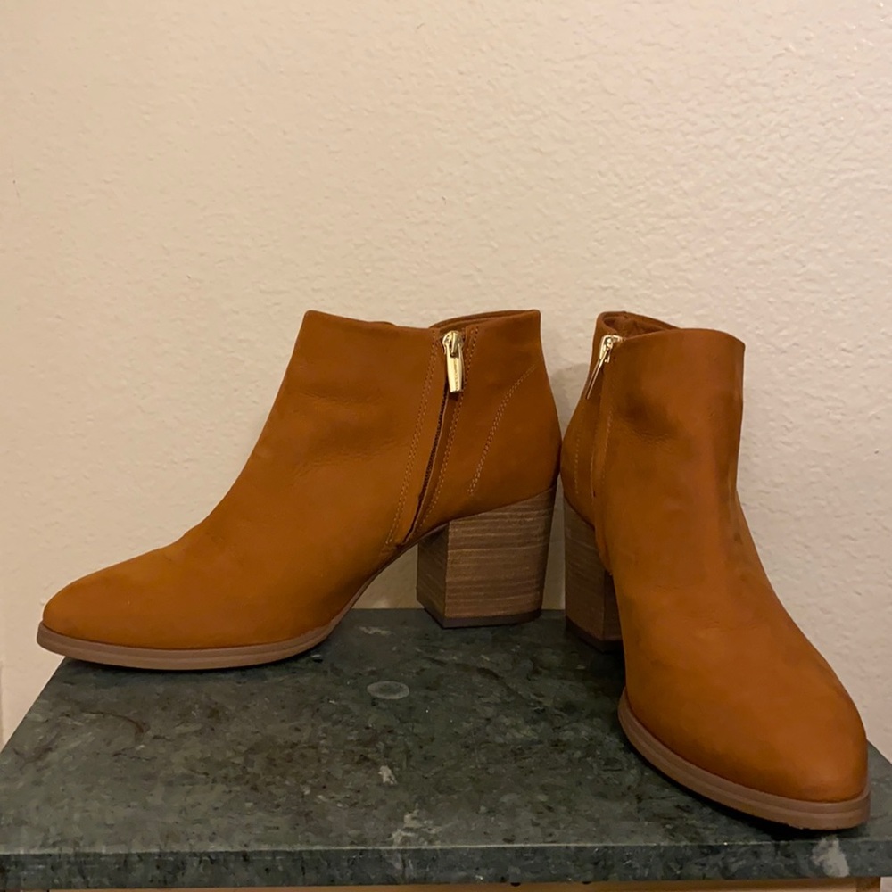 Vince Camuto Malika Bootie (9.5)